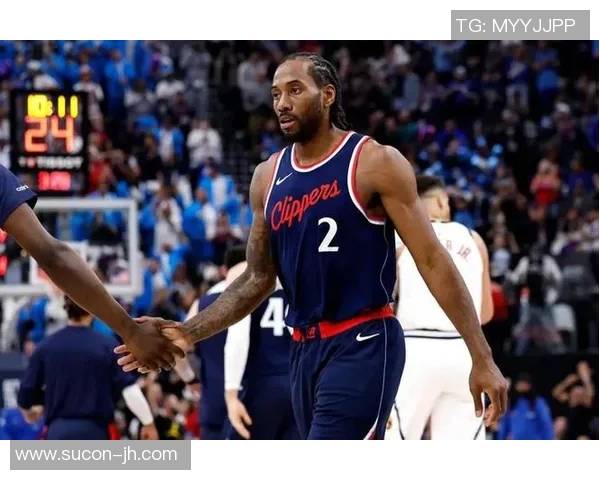 莱昂纳德缺席引发热议快船队遭到联盟严厉警告