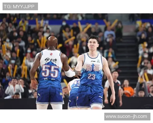 CBA精彩对决江苏队与新疆队比赛录像回顾与精彩瞬间分析