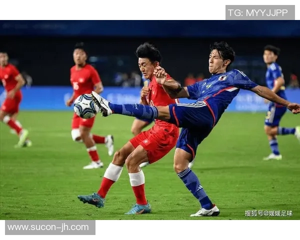 乌兹别克与中国足球队激战正酣赛场精彩瞬间回顾与分析