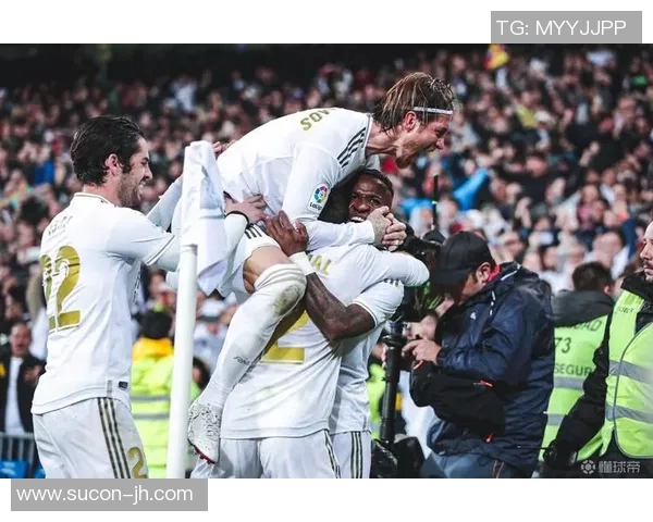 基尔与比勒菲对决分析：战术布局与球员表现的全面解析