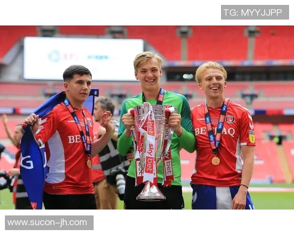 查尔顿与米尔沃尔激战正酣谁能在这场较量中笑到最后