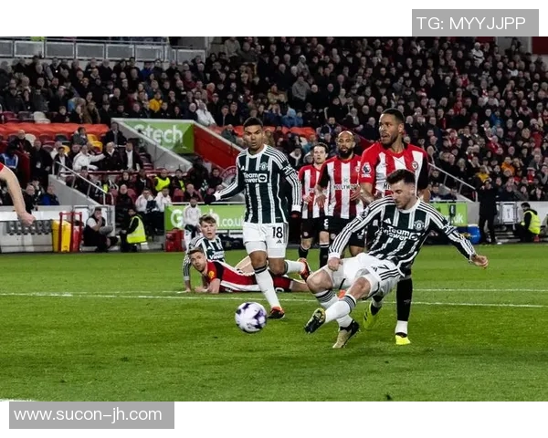 斯旺西与埃弗顿对决前瞻分析及双方近期状态评估