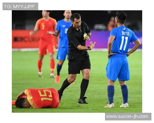 国家队足球迎战菲律宾队全力争胜展现实力与团结精神