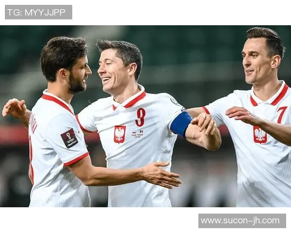 海伦芬主场迎战费耶诺力争联赛胜利展现强劲实力